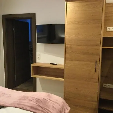 펜션 With 10 Bedrooms *