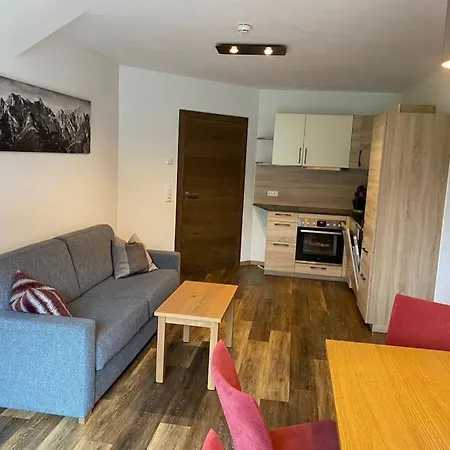 別荘 With 10 Bedrooms