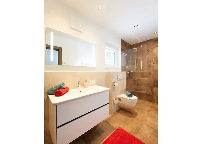 With 10 Bedrooms * マリア・アルム・アム・シュタイナーネン・メアー